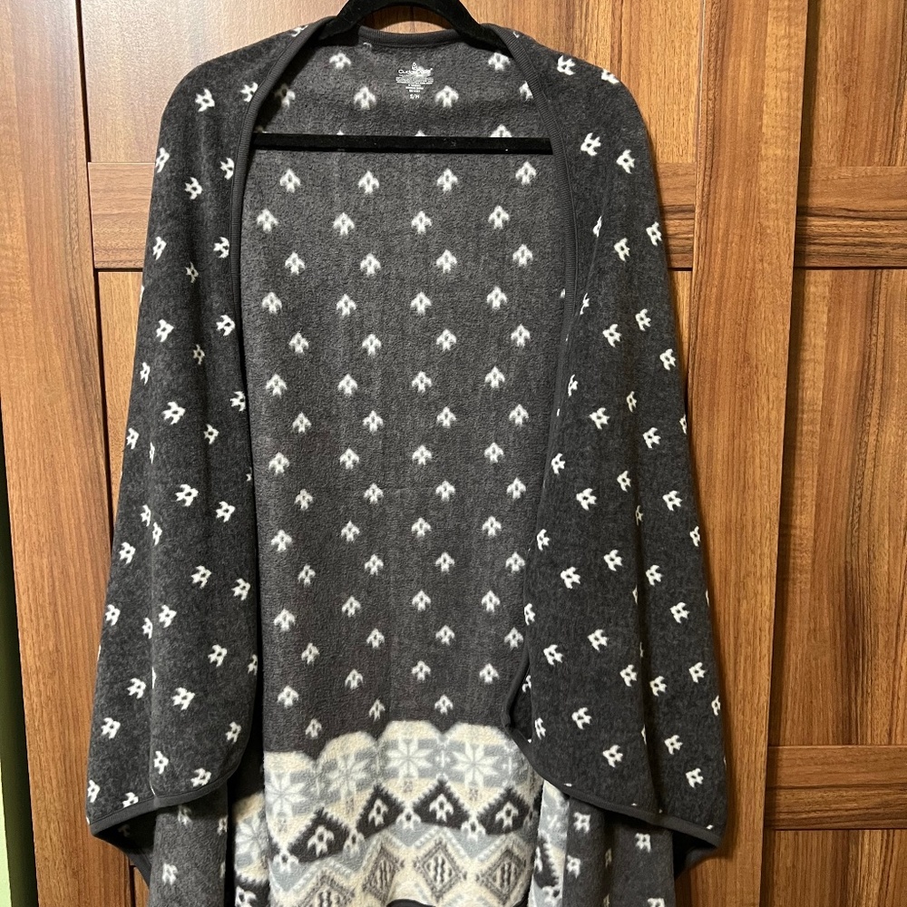 Cuddl Duds Printed Fleece Wrap